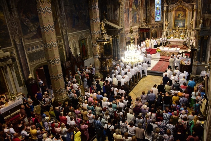 Oznamy / Publikácie / V Rožňave sa slávilo 20. výročie návštevy sv. Jána Pavla II.  - foto