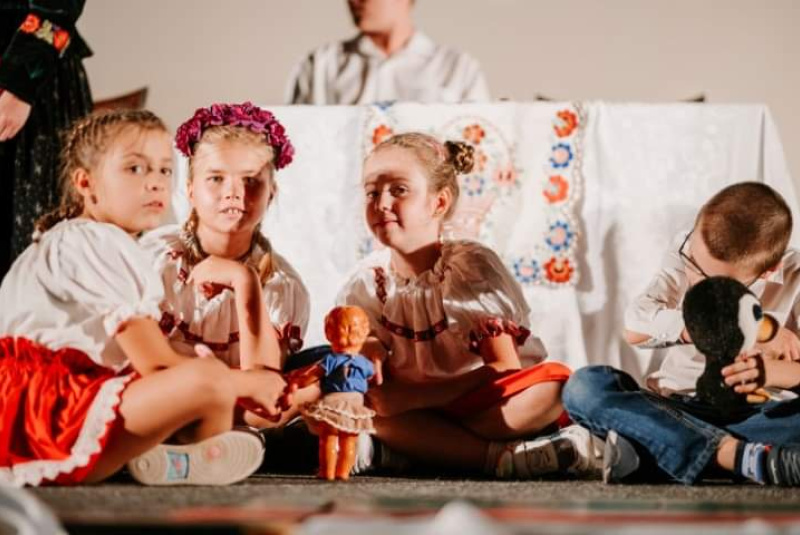 Oznamy / Publikácie / Cirkevná základná škola sv. Jána Bosca si pripomenula 20. výročie jej založenia - foto Oznamy / Publikácie / Cirkevná základná škola sv. Jána Bosca si pripomenula 20. výročie jej založenia - foto