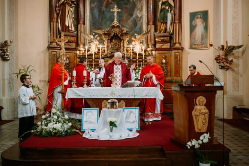 Oznamy / Publikácie / Cirkevná základná škola sv. Jána Bosca si pripomenula 20. výročie jej založenia - foto