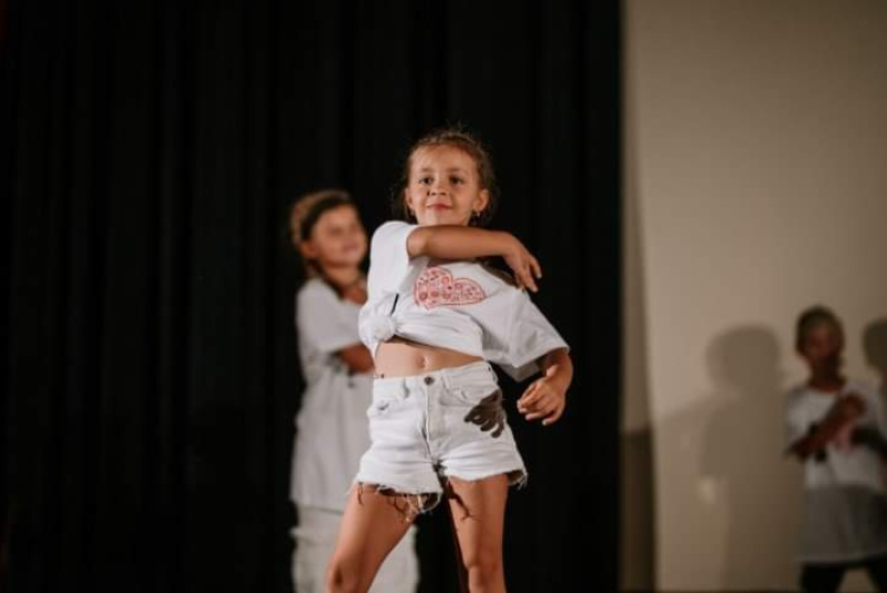 Oznamy / Publikácie / Cirkevná základná škola sv. Jána Bosca si pripomenula 20. výročie jej založenia - foto Oznamy / Publikácie / Cirkevná základná škola sv. Jána Bosca si pripomenula 20. výročie jej založenia - foto