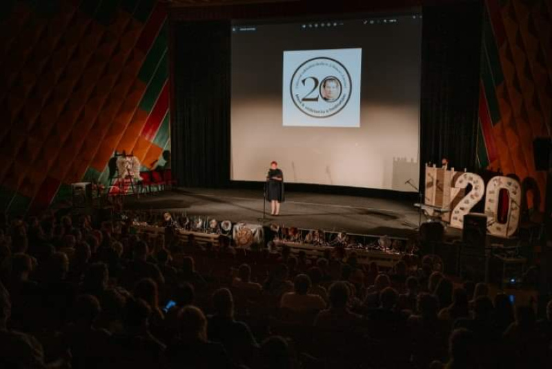 Oznamy / Publikácie / Cirkevná základná škola sv. Jána Bosca si pripomenula 20. výročie jej založenia - foto Oznamy / Publikácie / Cirkevná základná škola sv. Jána Bosca si pripomenula 20. výročie jej založenia - foto