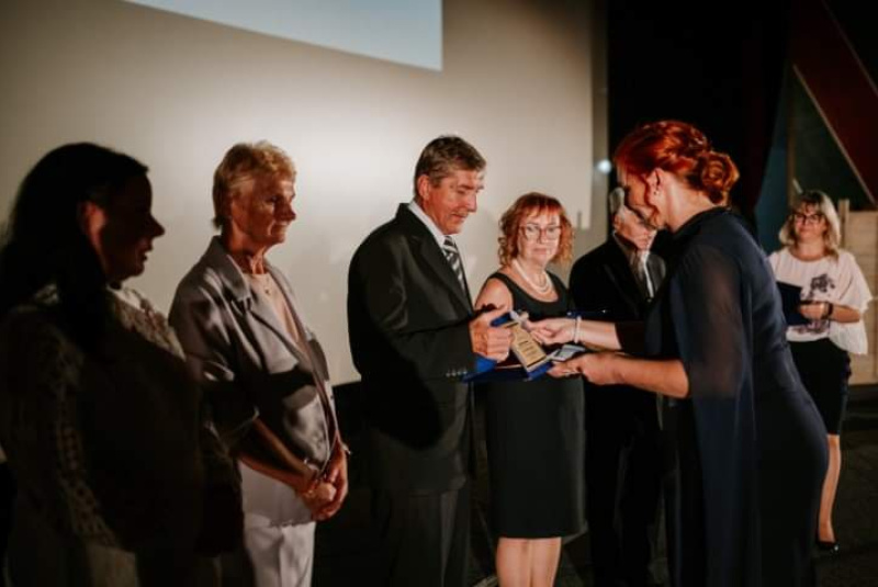 Oznamy / Publikácie / Cirkevná základná škola sv. Jána Bosca si pripomenula 20. výročie jej založenia - foto Oznamy / Publikácie / Cirkevná základná škola sv. Jána Bosca si pripomenula 20. výročie jej založenia - foto