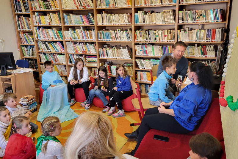 Oznamy / Publikácie / Milión detí sa modlí ruženec - foto Oznamy / Publikácie / Milión detí sa modlí ruženec - foto