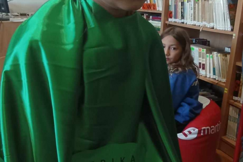 Oznamy / Publikácie / Milión detí sa modlí ruženec - foto
