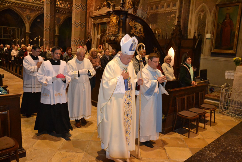 Oznamy / Publikácie / V Rožňavskej diecéze sa už po tretíkrát konala Rožňavská novéna - foto Oznamy / Publikácie / V Rožňavskej diecéze sa už po tretíkrát konala Rožňavská novéna - foto