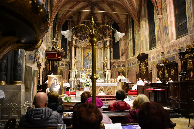 Oznamy / Publikácie / V Rožňavskej diecéze sa už po tretíkrát konala Rožňavská novéna - foto Oznamy / Publikácie / V Rožňavskej diecéze sa už po tretíkrát konala Rožňavská novéna - foto