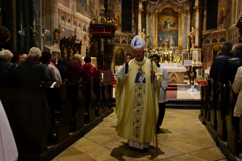 Oznamy / Publikácie / V Rožňavskej diecéze sa už po tretíkrát konala Rožňavská novéna - foto Oznamy / Publikácie / V Rožňavskej diecéze sa už po tretíkrát konala Rožňavská novéna - foto